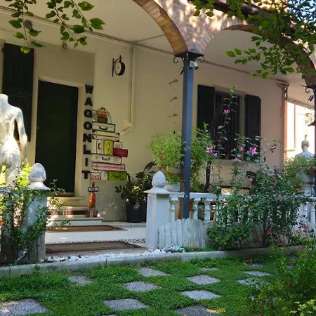 Wagon-lit Guest house 4*